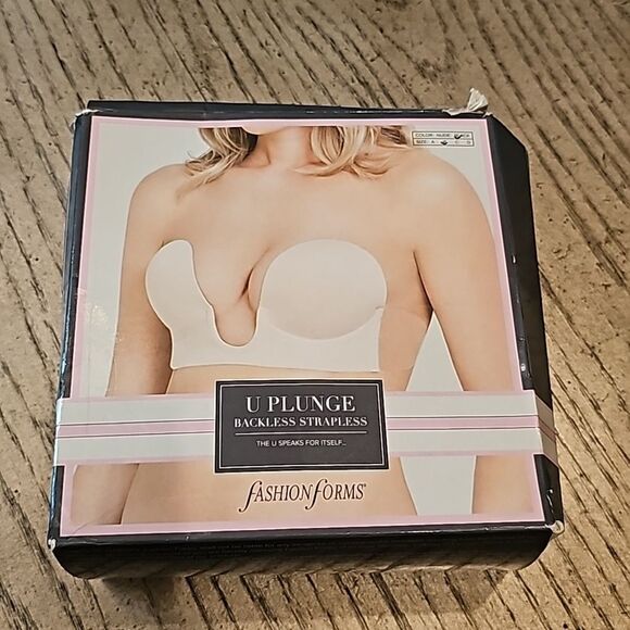 U plunge backless Strapless bra B cup black never worn - Picture 6 of 7